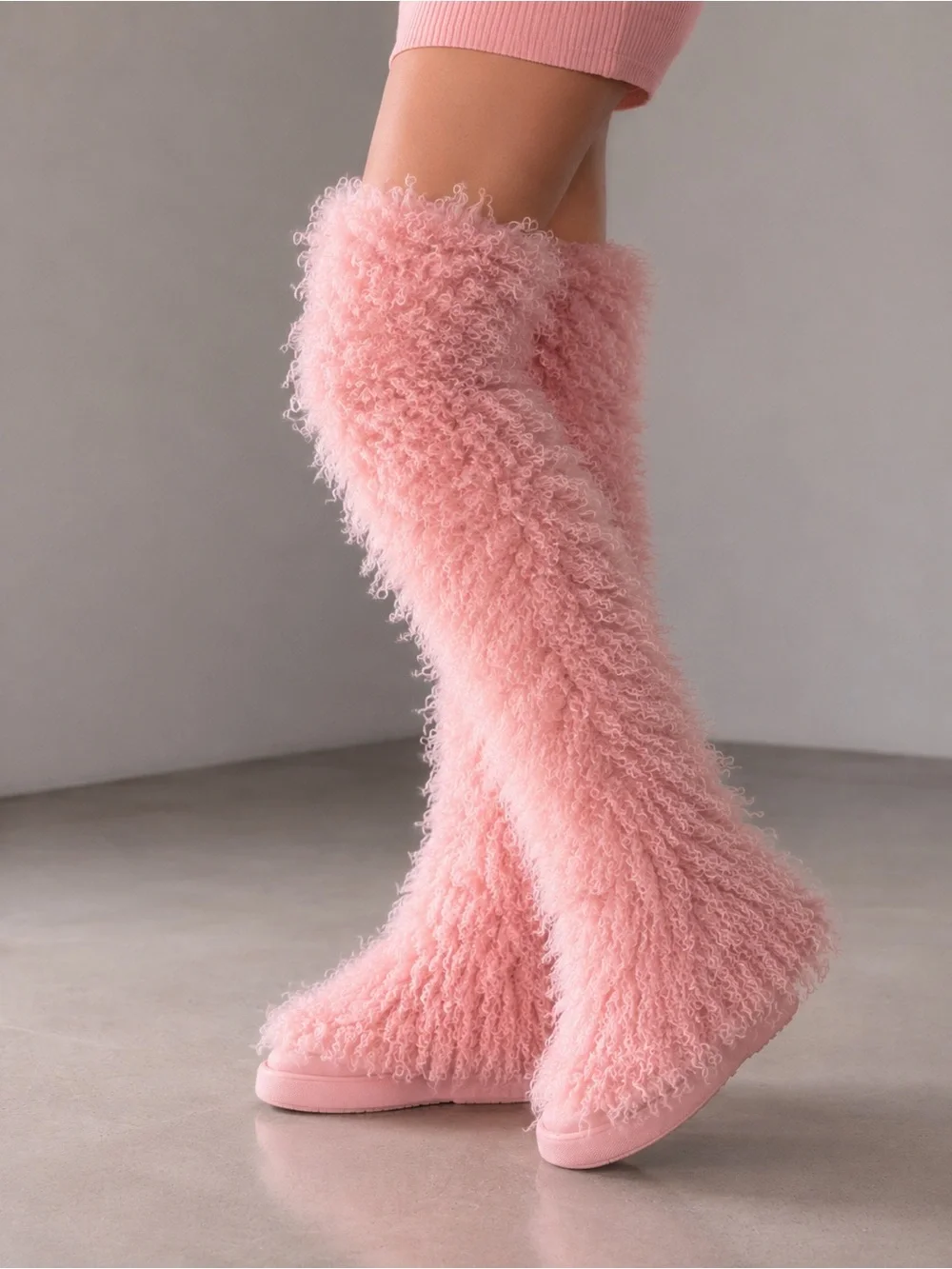 Azalea Wang TEMPLETON Pink Furry Thigh-High Boots – NIB 💕✨